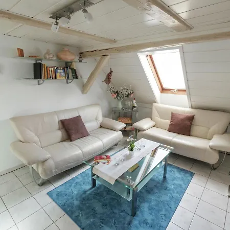 Apartment In A Historic Half Timbered House In Wernigerode Harz Апартаменты *